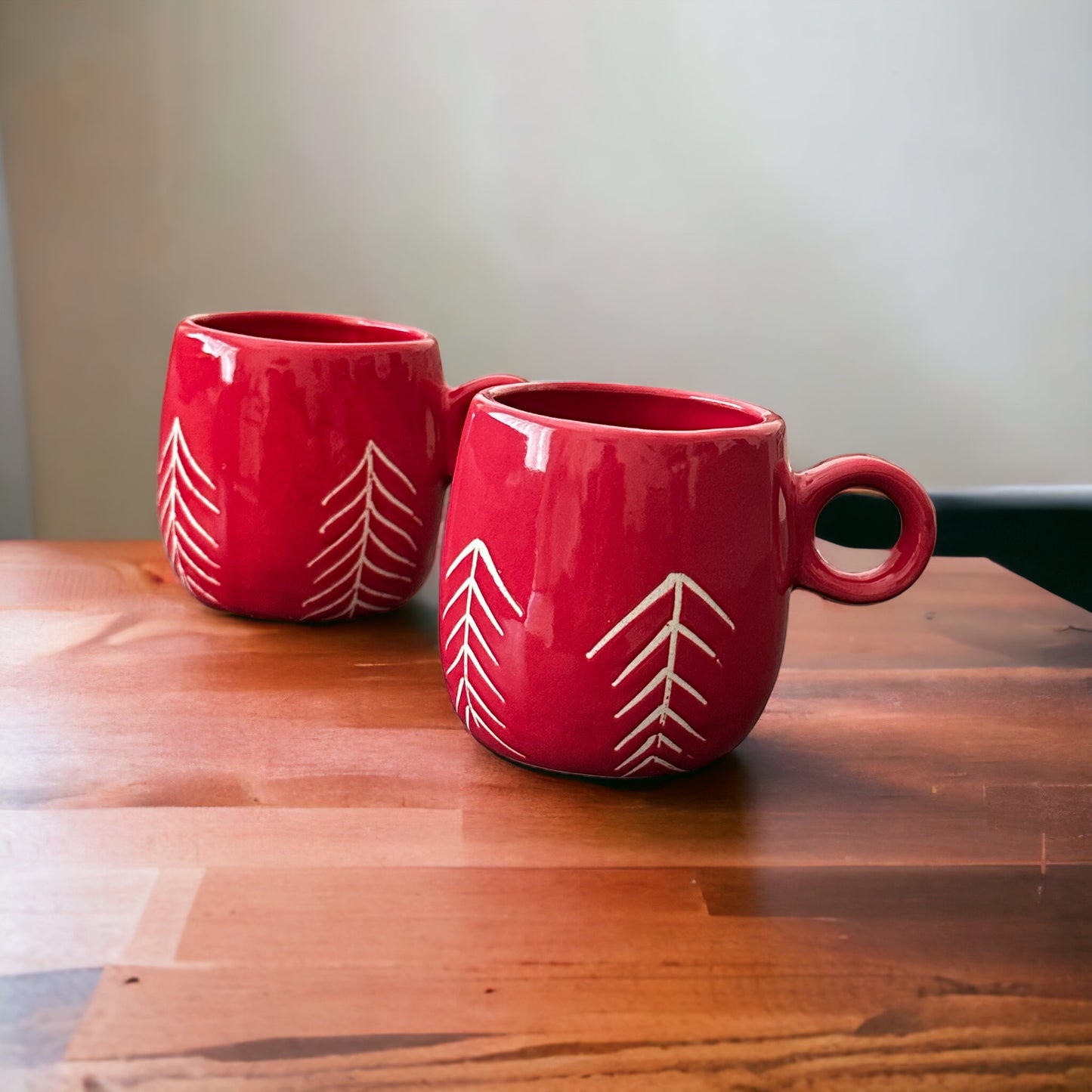 Gleaming Cheer Mugs – set of 2