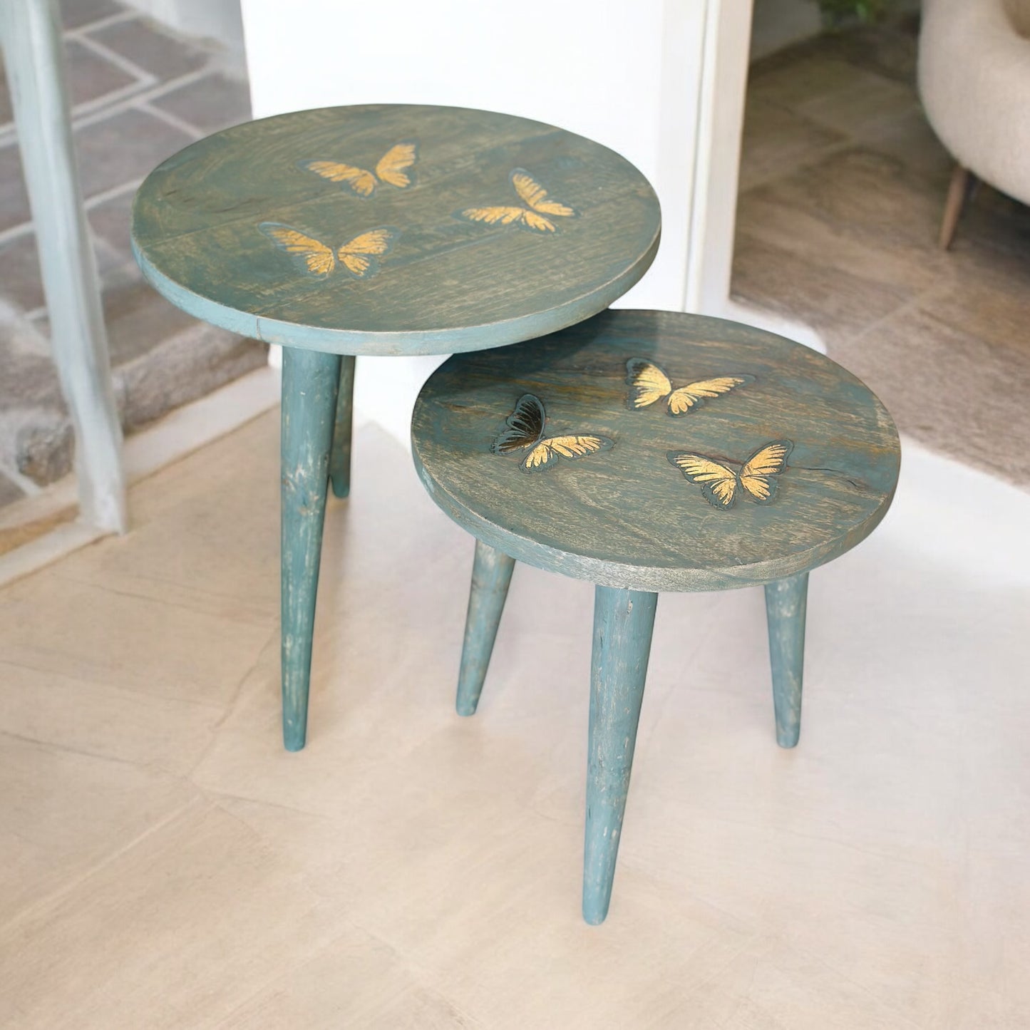 The Golden Flutter Antique Mango Wood Table with Detachable Legs