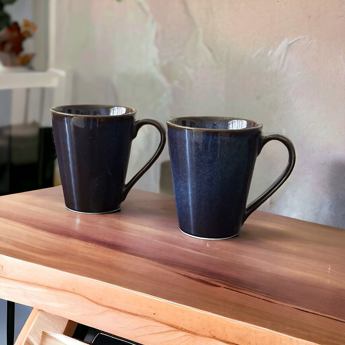 Smoky noir mugs – set of 2