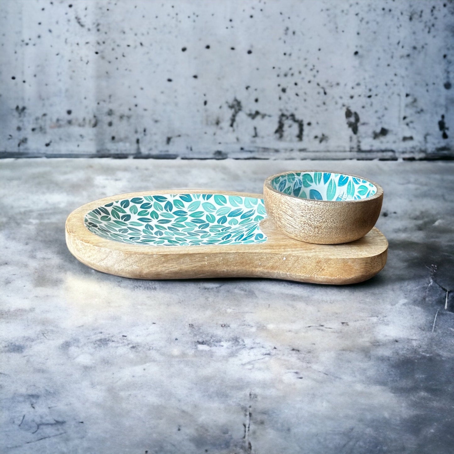 Meraki chip and dip platter