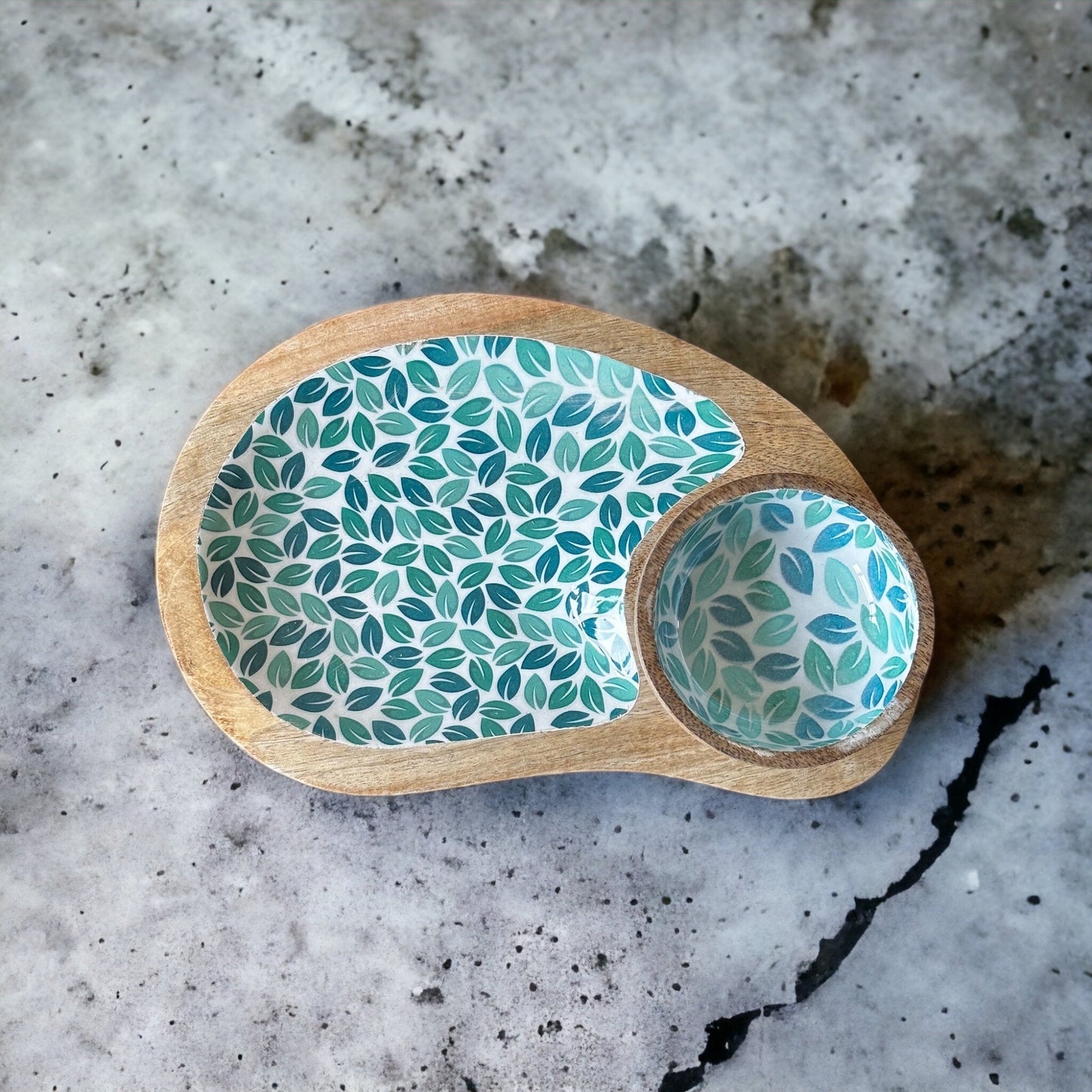Meraki chip and dip platter