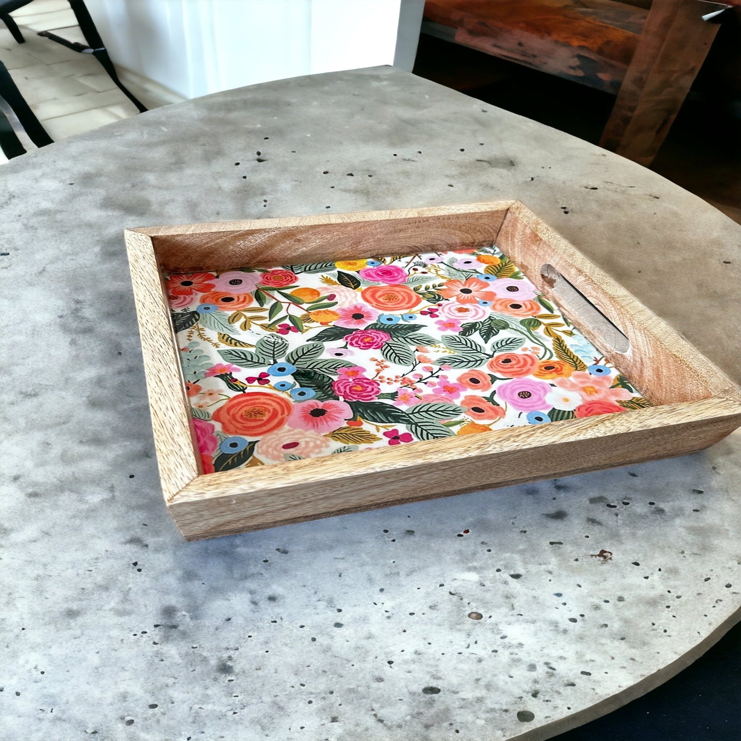 Botanical Bliss Wooden Tray - single