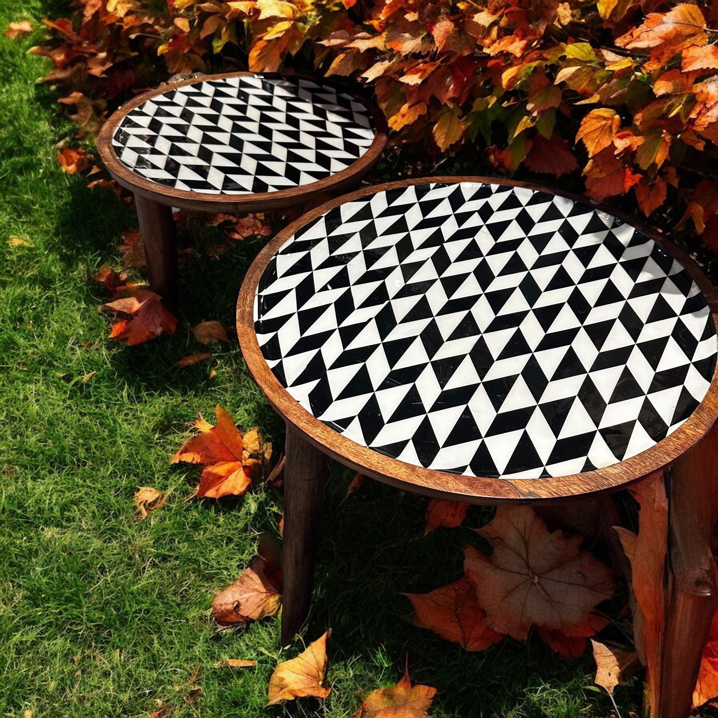 Mango Wood Accent Table Black and White Lineara Enamel Detachable Legs Table - single