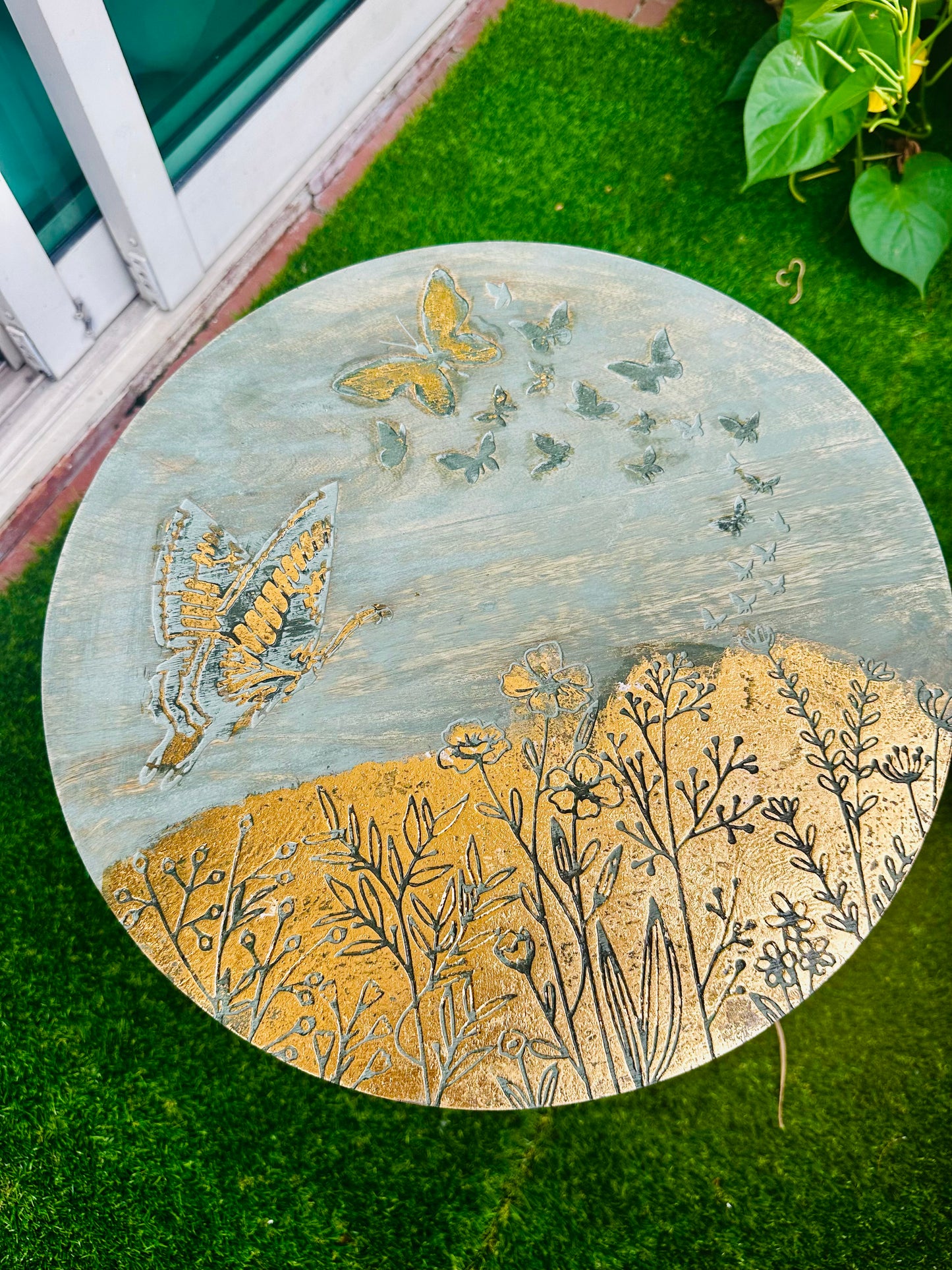 Antique Verdigris Gold Mango Wood Table with Detachable Legs
