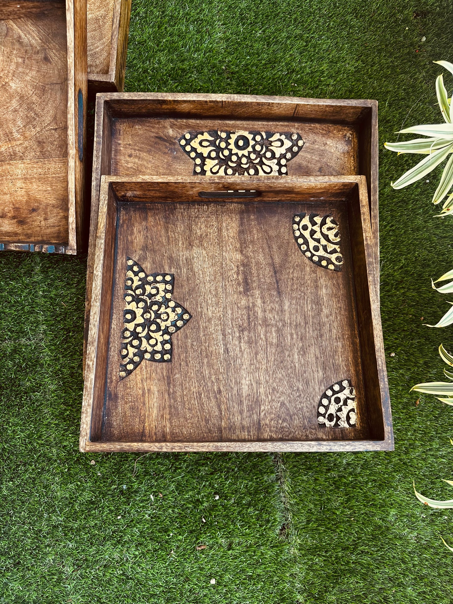 Golden Accents Square Mango Wood Tray
