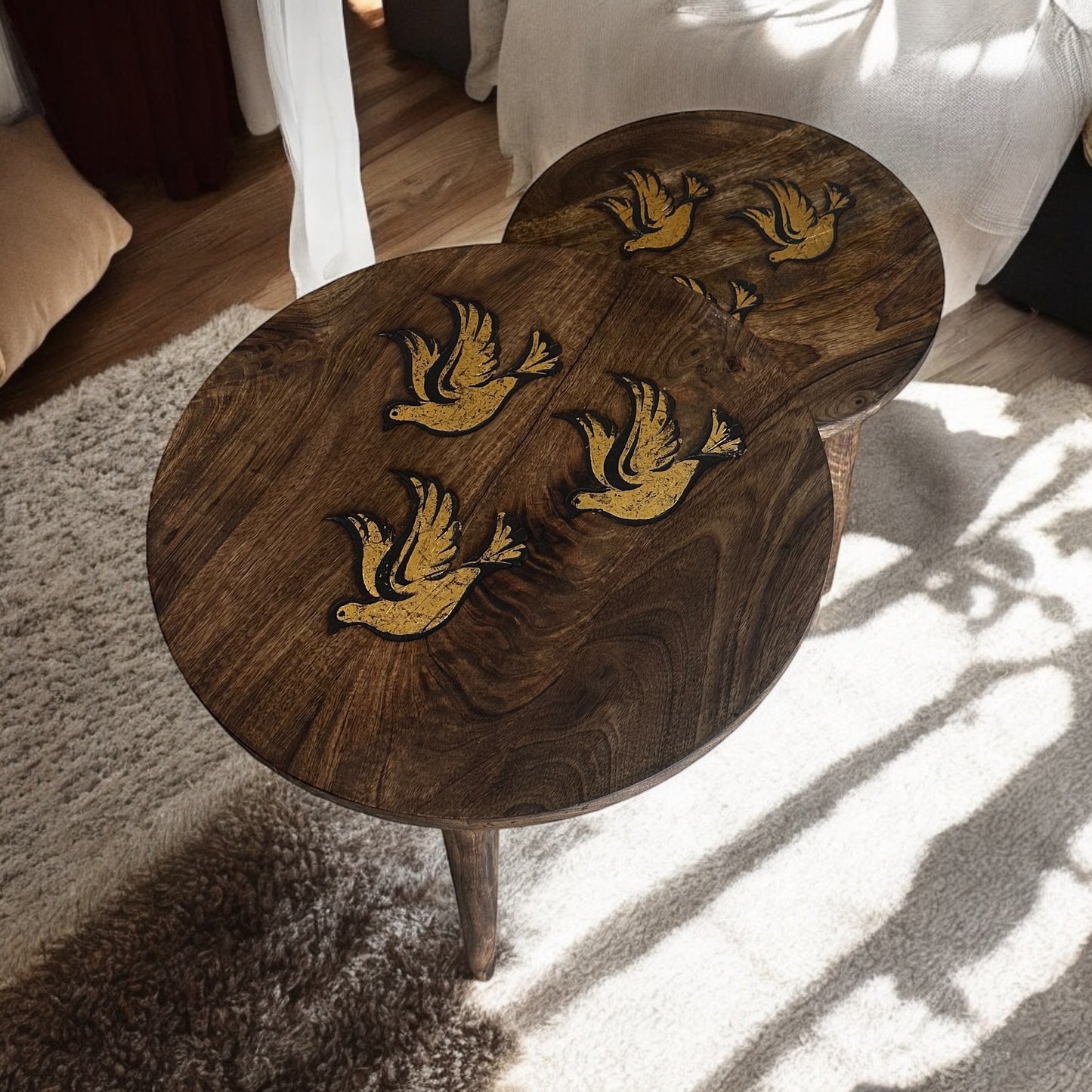 SonaSthaan Mango Wood Table with Detachable Legs