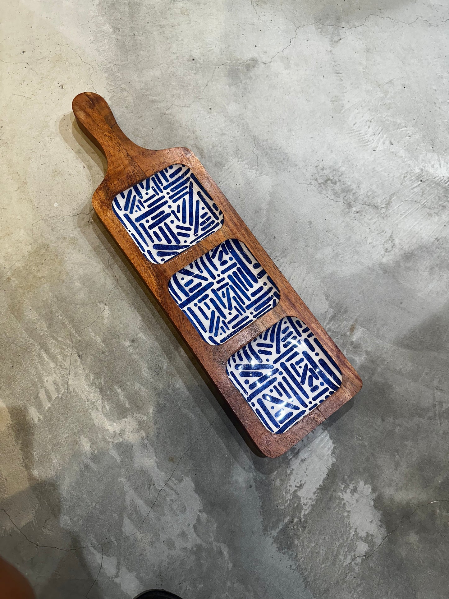 Meraki Blue Meridian Three Part Acacia Wood Platter - single