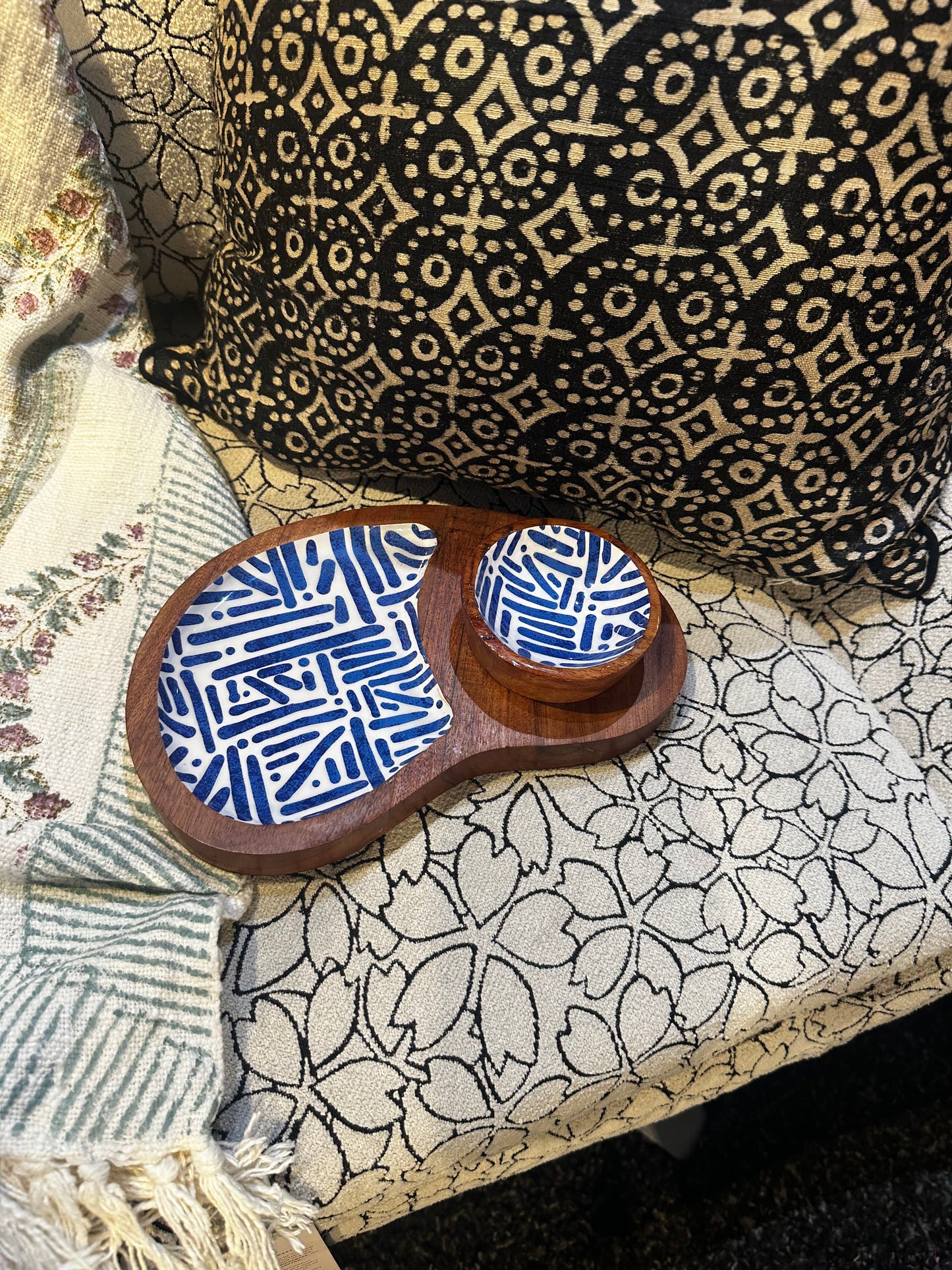 Meraki Blue Meridian Acacia Wood Chip and Dip Platter