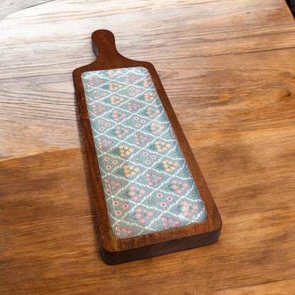 Meraki all-wood Botanical Bliss Long Acacia Wood Platter - single