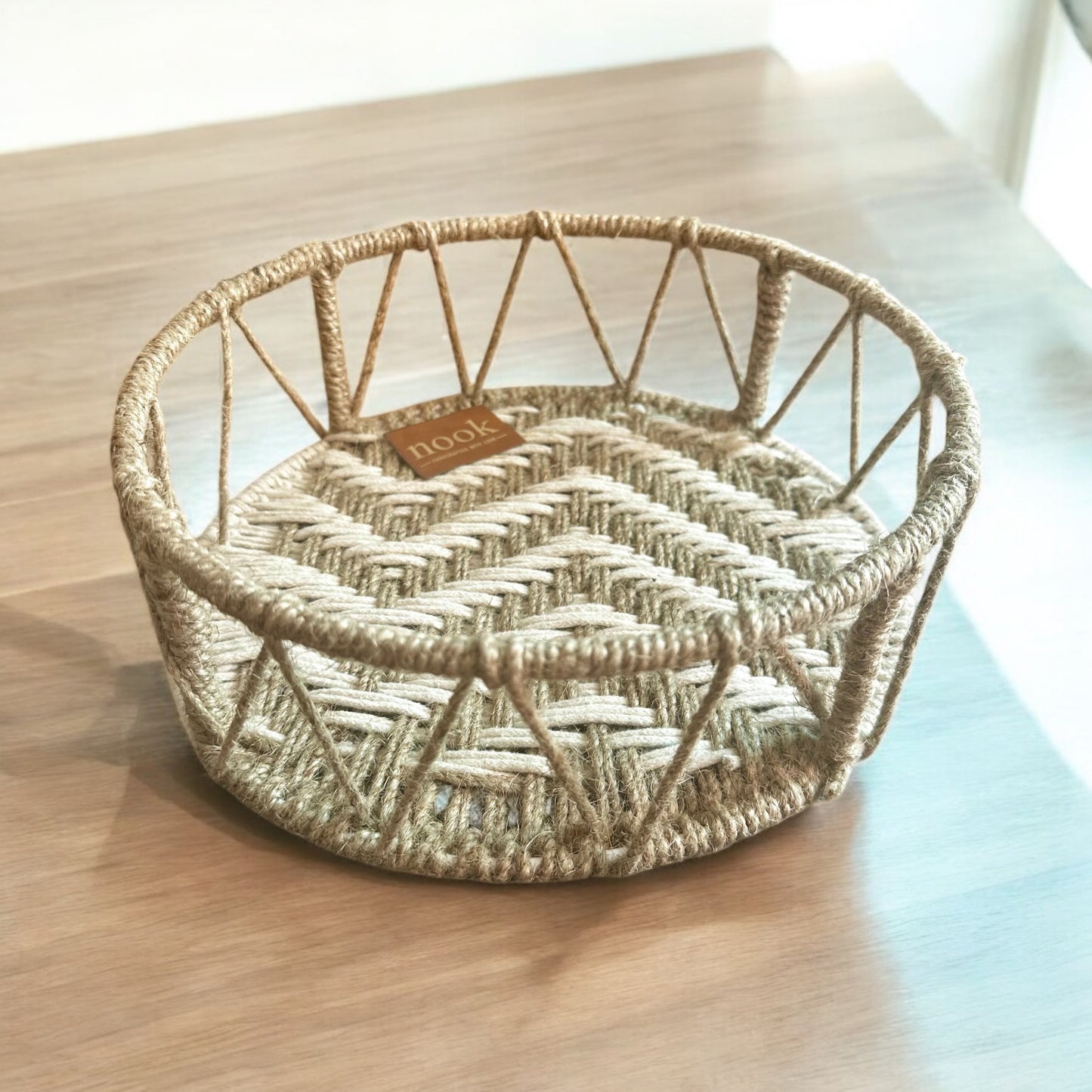 Jute Harmony Eco Chic White Natural Colour Round Tray - single